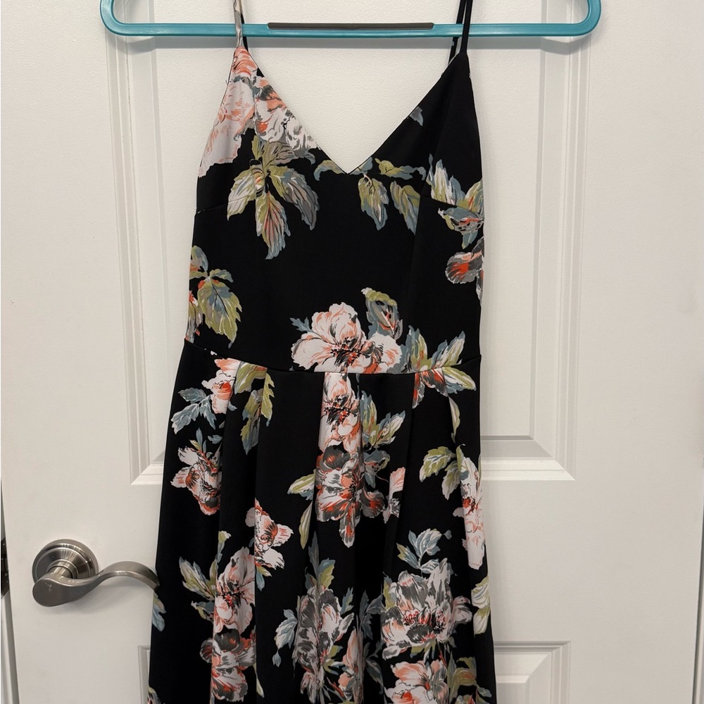 Soprano Black and Pink Floral Dress